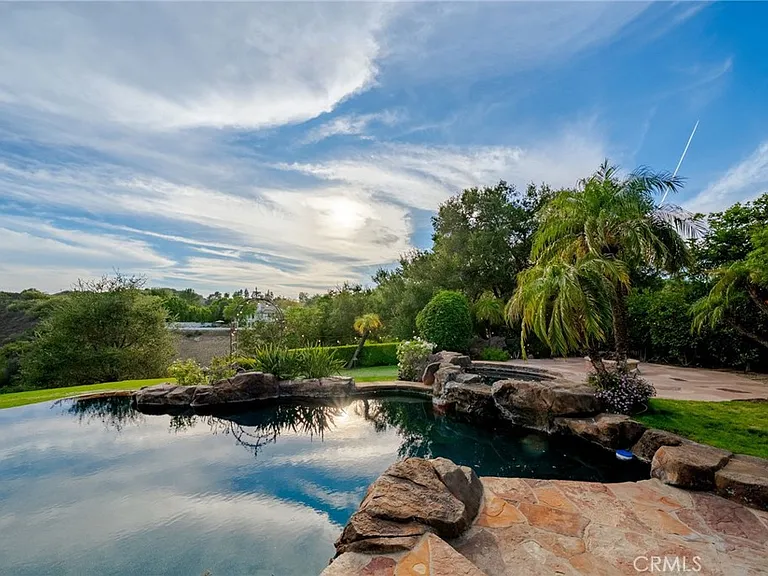 21004 Mendenhall Ct — Photo 62