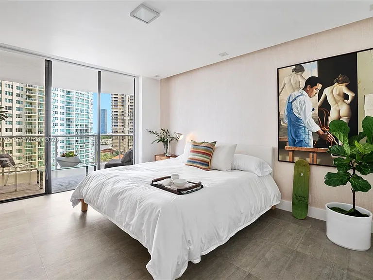20281 E Country Club Dr #808 — Photo 30
