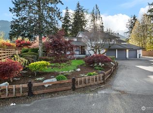 445 SE Cherry Dr, North Bend, WA 98045
