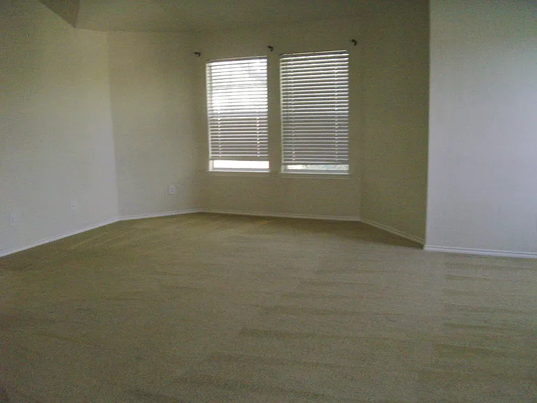 823 Point Cv — Photo 23