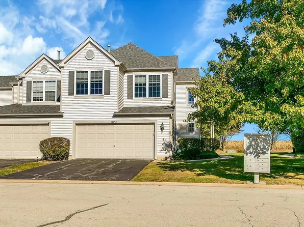 1051 Clover Dr, Minooka, IL 60447