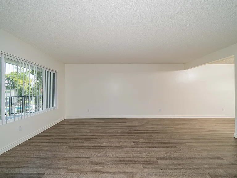 1145 Meadowlake Dr #50-06 — Photo 4