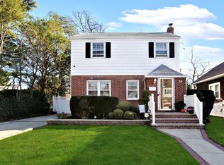 38 Clarendon Rd, Hempstead, NY 11550