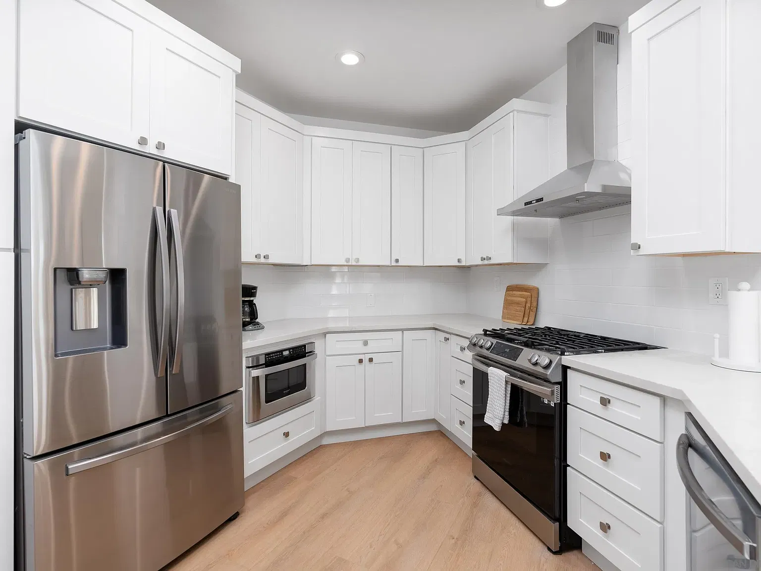 2 bed, 2.0 bath, 1506 sqft, $5,500 — Photo 1