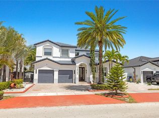 15723 SW 60th St, Miami, FL 33193