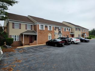 61 W Church St APT 12, Denver, PA 17517