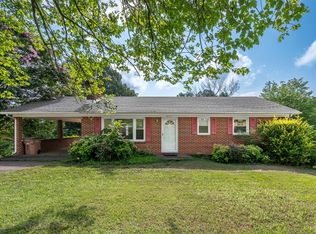 1613 Melinda Dr, Altavista, VA 24517