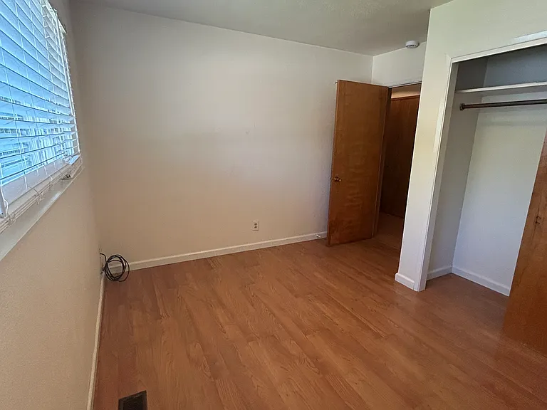 1641 Oak Vista Ave #1 — Photo 6