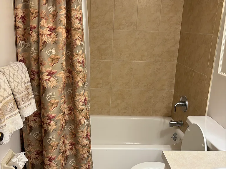 20 Greenbrier St #208 — Photo 32