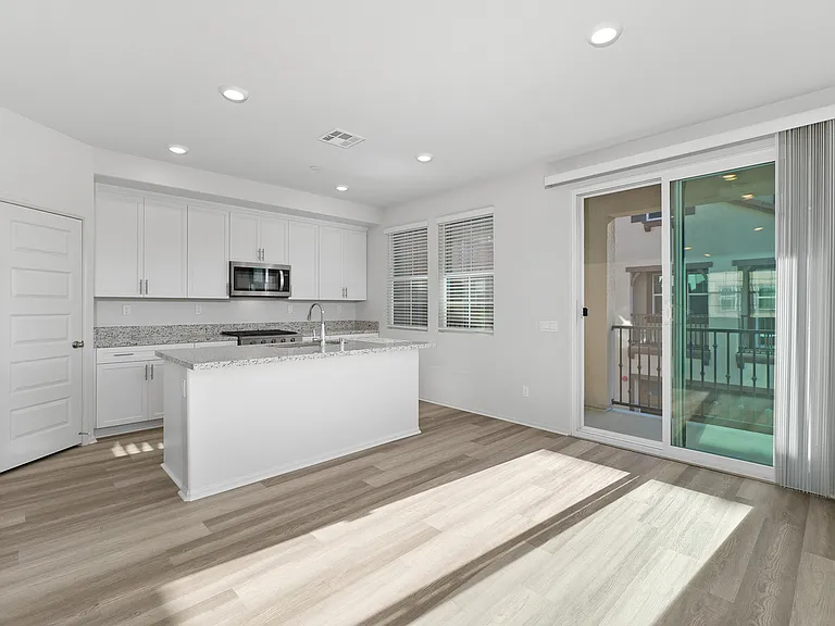 28184 Melrose Dr #183 — Photo 13