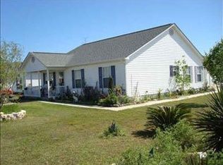 4027 Douglas Fir Ln, Murrells Inlet, SC 29576