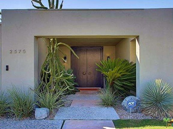 4th image of 2375 S Alhambra Dr