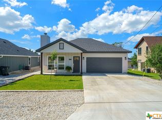 1288 Live Oak Dr, Spring Branch, TX 78070