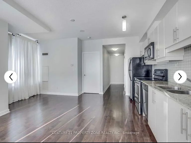 18 Harbour St #308 — Photo 7