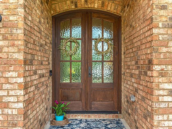 5th image of 470 Lake Holley Cir