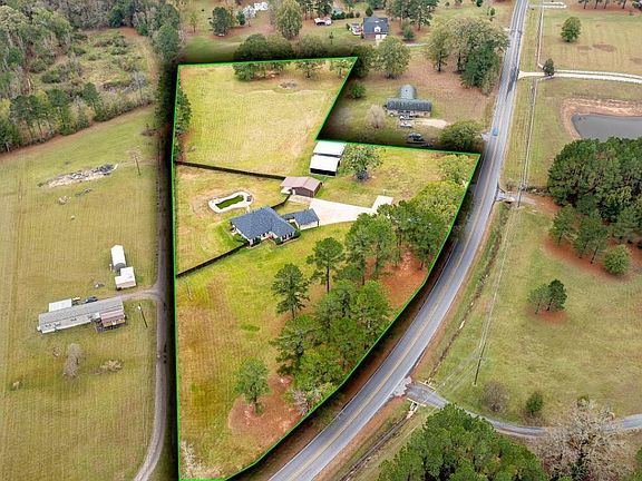 2nd image of 945 Highway 3033