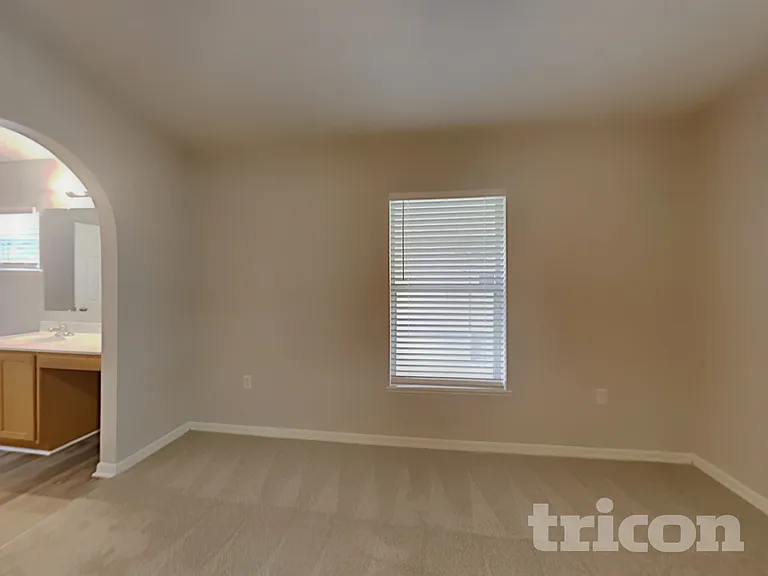 8908 Merseyside Ave — Photo 14