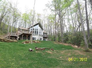 918 Long Branch Rd, Swannanoa, NC 28778