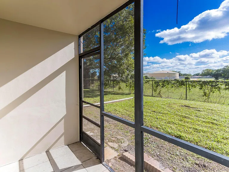 7900 Fairview Dr #105 — Photo 17