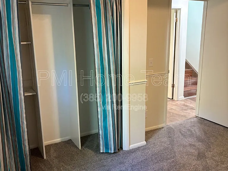 6068 S 2850 W — Photo 23
