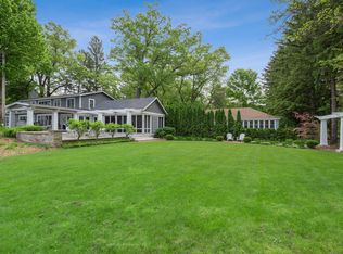 15914 Lakeshore Rd, Union Pier, MI 49129