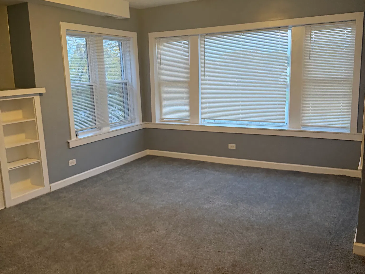 2 bed, 1000 sqft, $1,350 — Photo 1