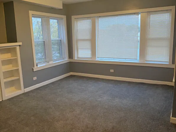 8014 S Jeffery Blvd #2, Chicago, IL 60617