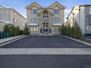 7 Park Street #301, Spring Valley, NY 10977