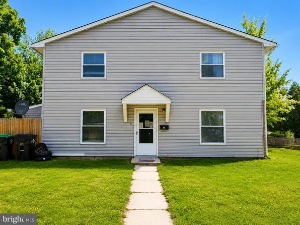 11 Milstone Ct, Sicklerville, NJ 08081