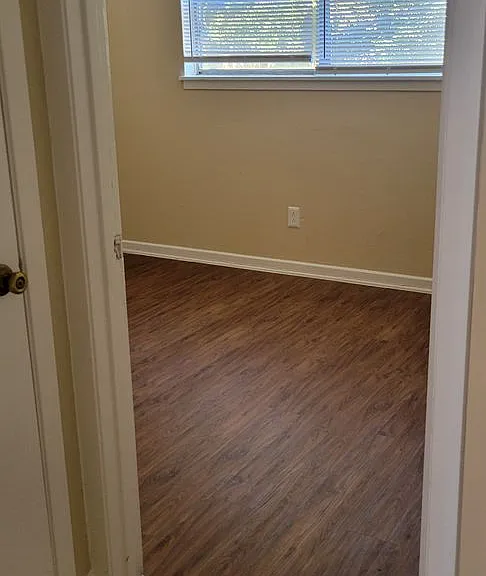 304 Carpenter St — Photo 7