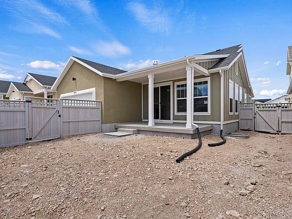 5th image of 11606 S Holly Dr #105