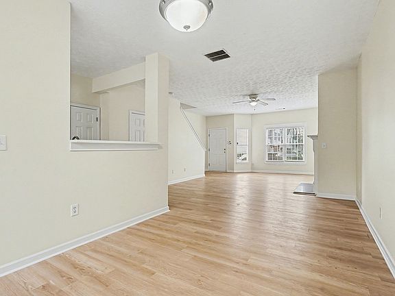 5th image of 2545 Walden Lake Dr #1