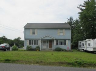 40B Mount Dumplin Rd, Palmer, MA 01069