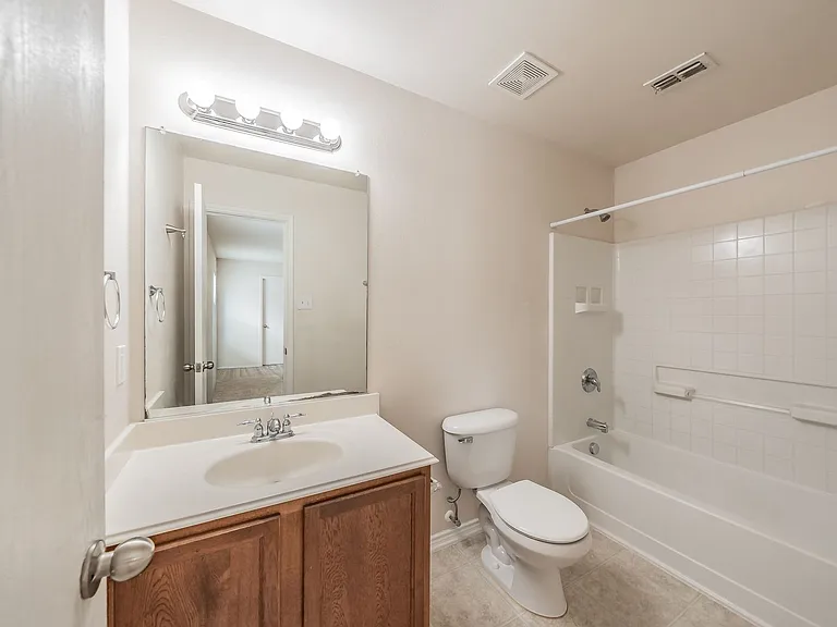 8864 Valley River Dr — Photo 19