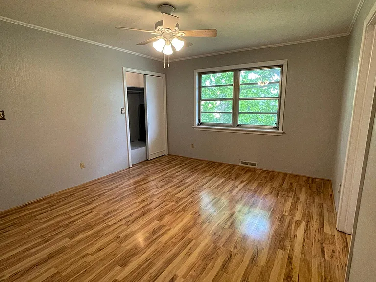 419 Wedgewood Pl SW — Photo 23