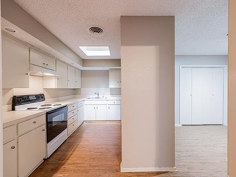 3534 Shell Ave — Photo 8