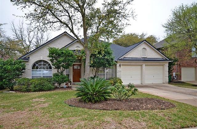 1st image of 1307 Roadrunner Dr