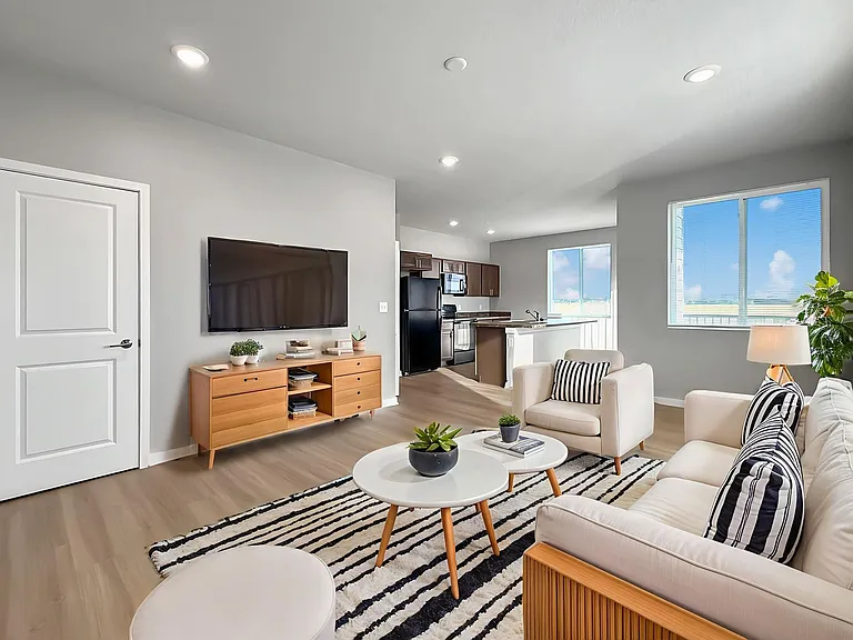 Parkside Luxury Apartments — Photo 7