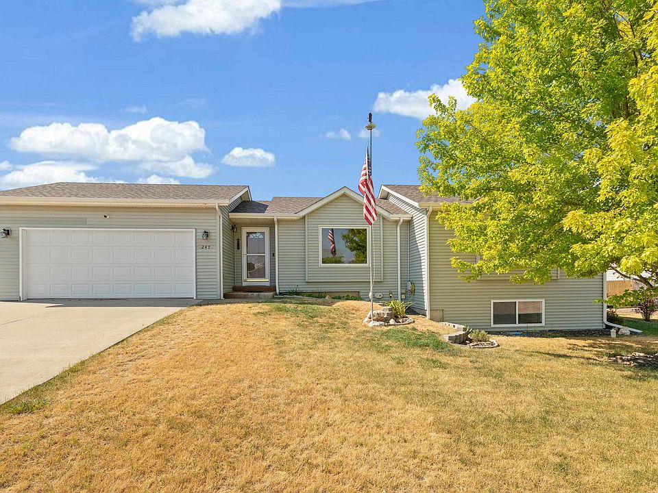 1st image of 247 Freiheit Ln