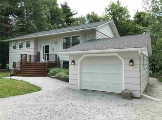 5 Parkview Dr, Mount Uniacke, NS B0N1Z0
