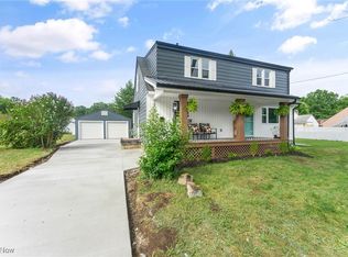 2426 Kirk Rd, Youngstown, OH 44511