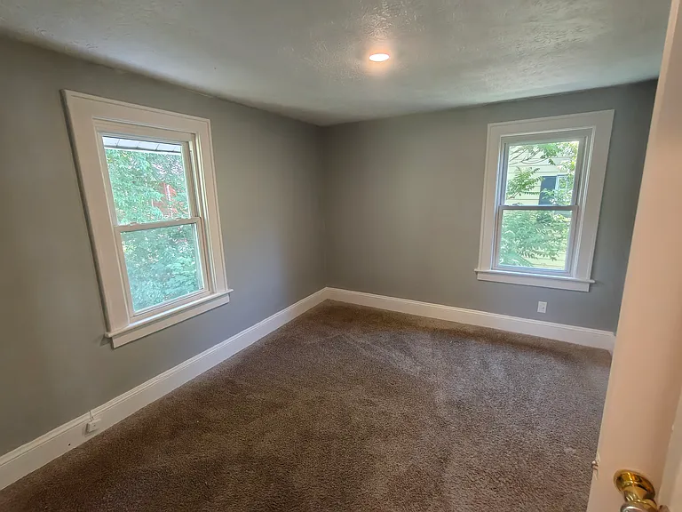 1024 Whittier Ave — Photo 16
