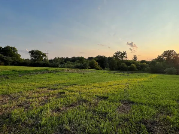 11111 Brewer Rd, Leonard, MI 48367