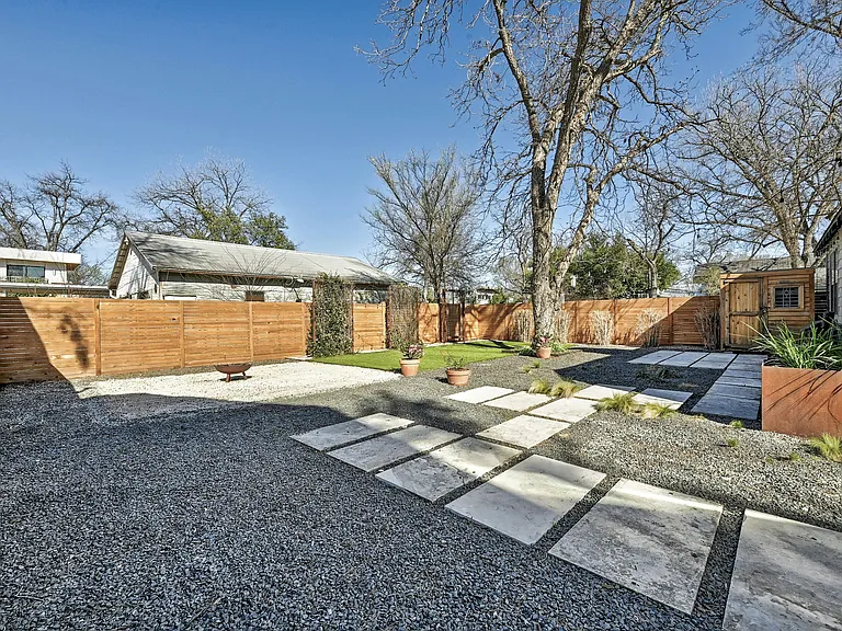 3006 Govalle Ave — Photo 20