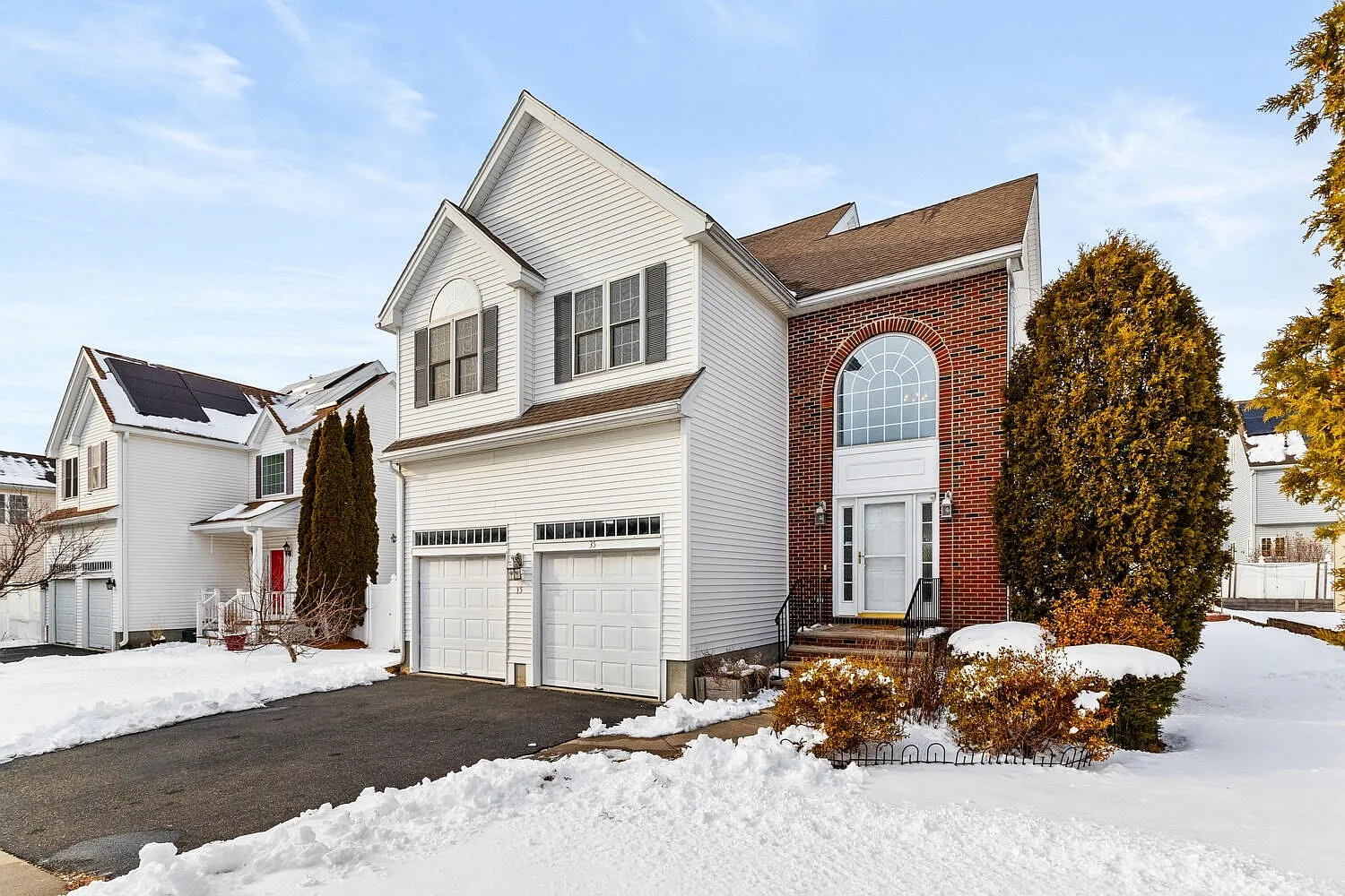 4 bed, 3.5 bath, 2938 sqft, $4,850 — Photo 3