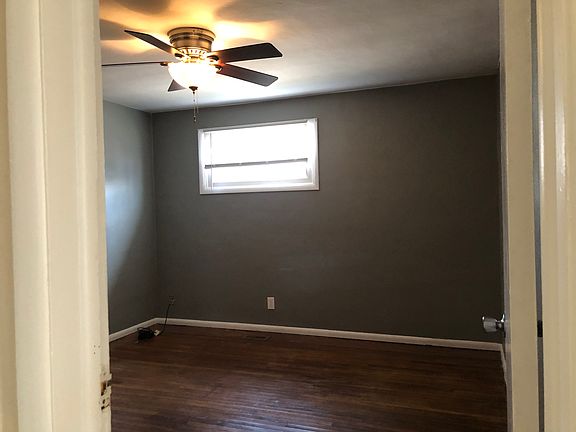 4th image of 864 Harlan St #A