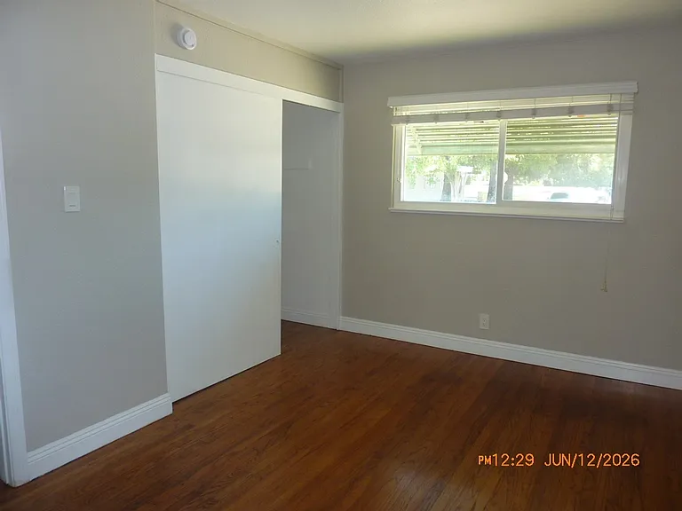 2637 Cordova Ln — Photo 14