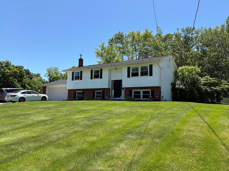 1st image of 346 Lee St