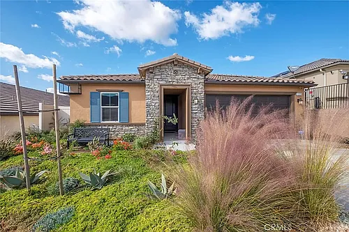 1373 Topanga Dr Photo 1