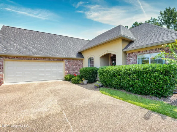 125 Baileys Ridge Cir, Clinton, MS 39056